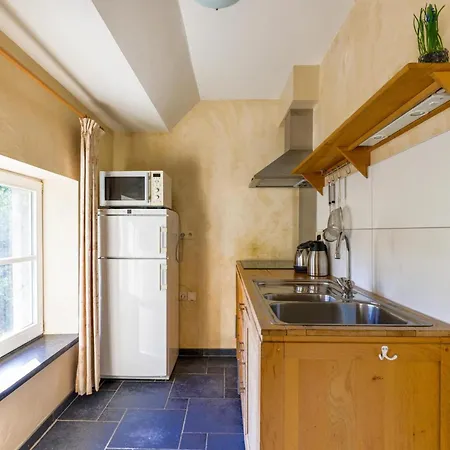 Holiday home Beautiful 6, 16thc Castle, Cleaning Included